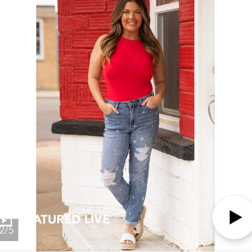 Judy Blue Mid Rise Boyfriend Fit Star Crossed Jeans 88553 - Picture 7 of 8